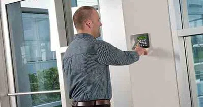 Broomfield Lock And Key Broomfield, CO 303-218-6765 Broomfield Lock And Key Broomfield, CO 303-218-6765 - 9a-Commercial-Locksmith